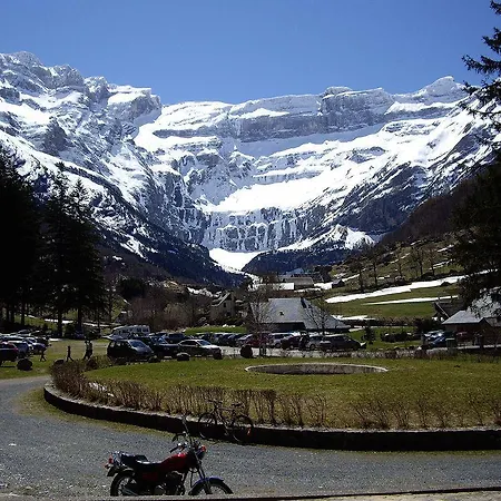 Vignemale فندق غافارني