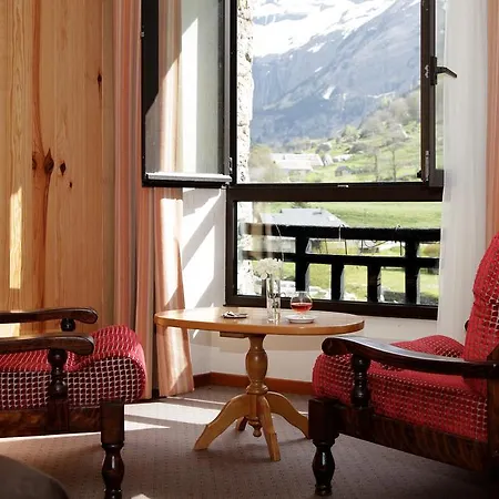 فندق Vignemale 3*